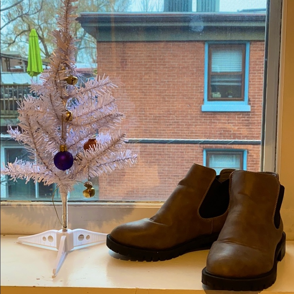 Primark Taupe Chelsea Boots